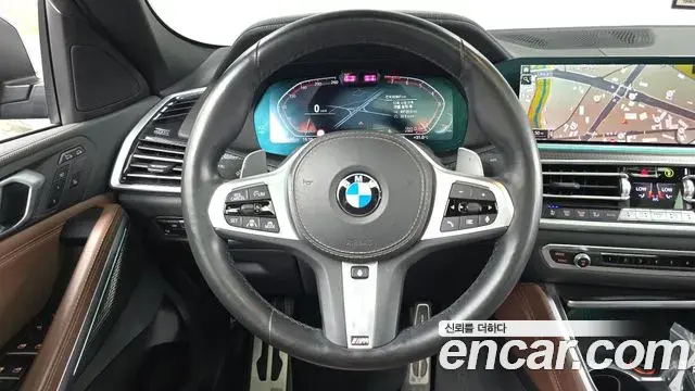 BMW X6 2022 — Фото 14/20