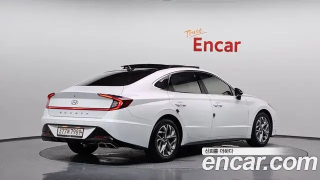 Hyundai Sonata 2022 — Фото 2/20
