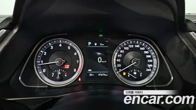 Hyundai Sonata 2022 — Фото 8/20