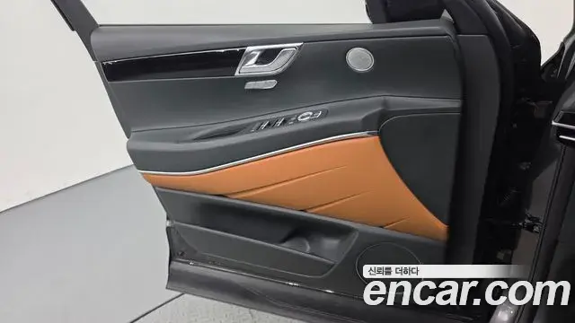 Genesis GV80 2024 — ფოტო 16/33