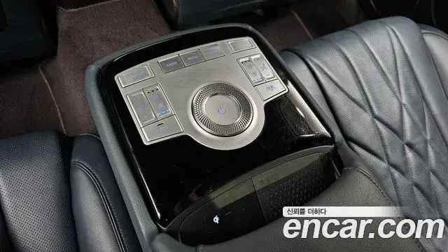 Genesis G80 2022 — Photo 33/34
