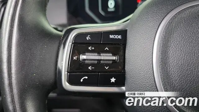 Kia Sorento 2025 — Фото 16/20