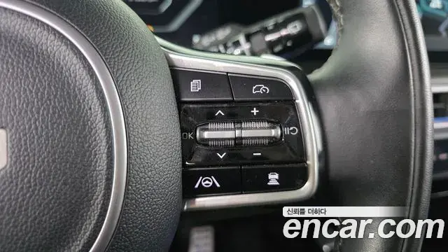 Kia Sorento 2025 — Фото 17/20