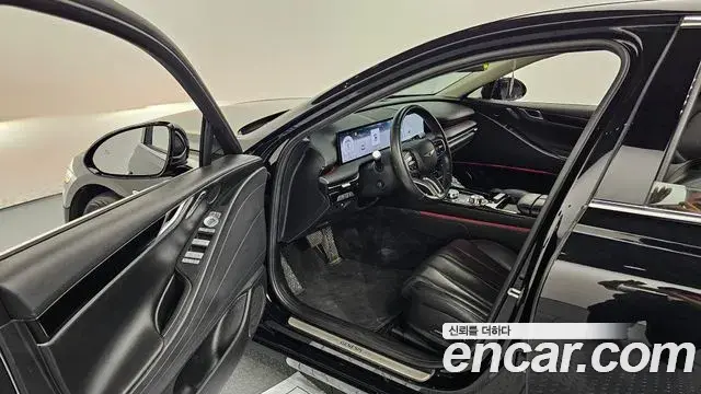 Genesis G80 2024 — ფოტო 7/31