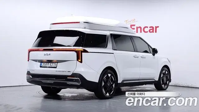 Kia Carnival 2025 — Şəkil 4/34