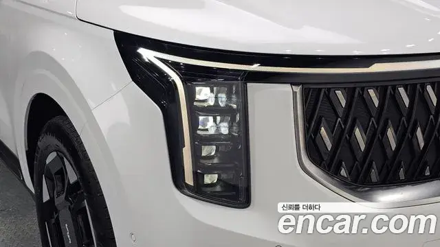 Kia Carnival 2025 — Şəkil 15/34