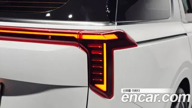 Kia Carnival 2025 — Şəkil 25/34