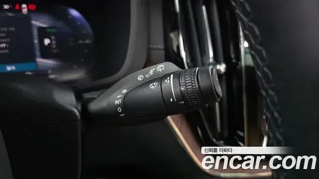 Volvo XC60 2025 — Photo 13/34