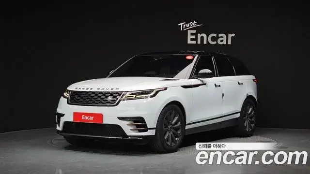 Land Rover Range Rover Velar 2018 — ფოტო 32/32