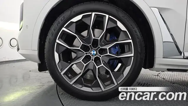 BMW X7 2025 — Photo 20/20