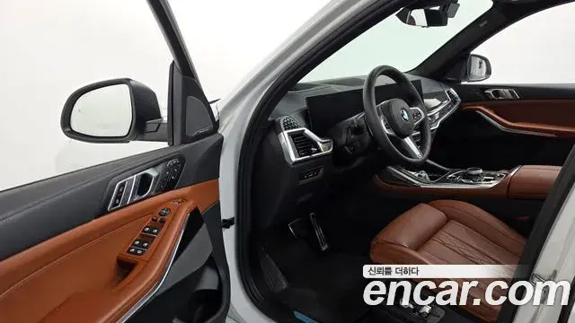 BMW X7 2025 — Photo 13/20