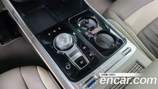 Kia Carnival 2024 — Фото 9/20