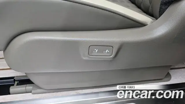 Kia Carnival 2024 — Şəkil 20/40