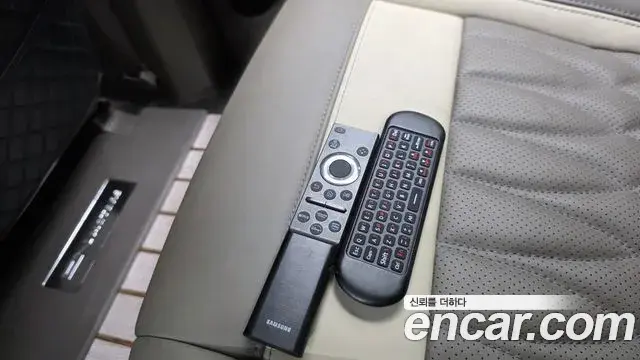 Kia Carnival 2024 — Şəkil 1/40