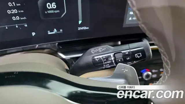 Kia Carnival 2024 — Şəkil 34/40