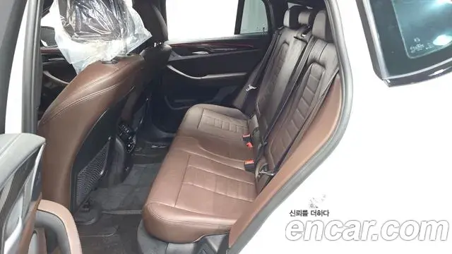 BMW X4 2025 — Photo 8/20