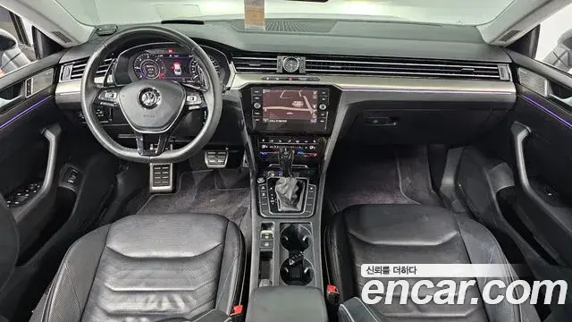 Volkswagen Arteon 2019 — Şəkil 10/37