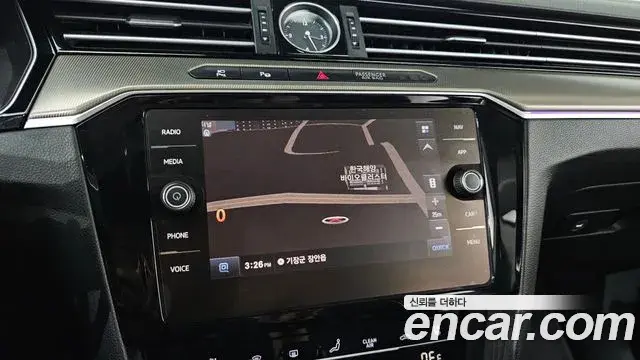Volkswagen Arteon 2019 — Şəkil 34/37
