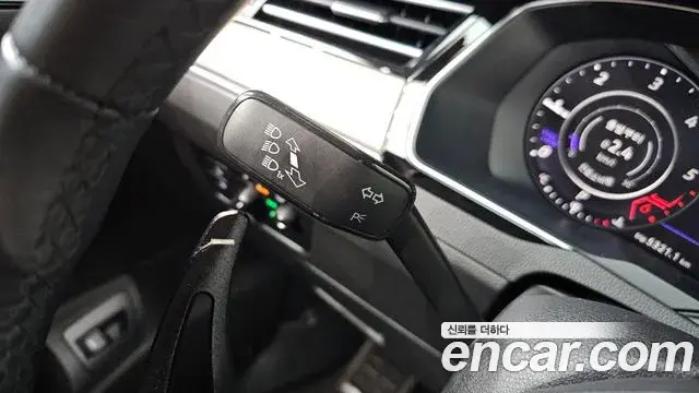 Volkswagen Arteon 2019 — Şəkil 22/37