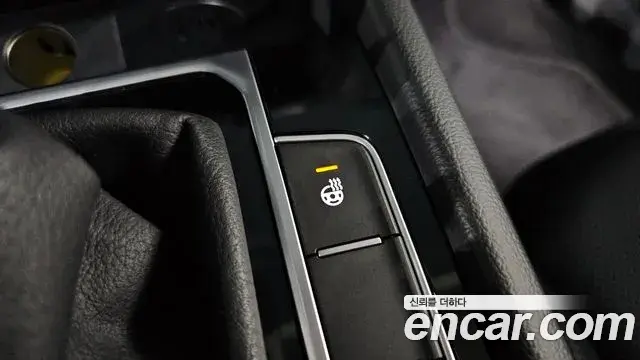 Volkswagen Arteon 2019 — Şəkil 21/37