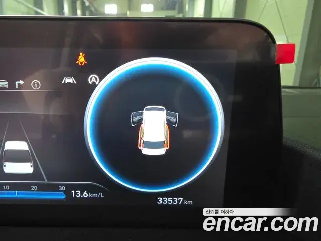 Hyundai Staria 2024 — Photo 3/20