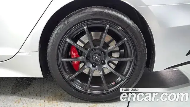 Kia Stinger Meister 2021 — ფოტო 3/35