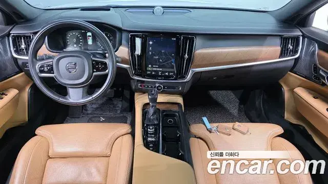 Volvo S90 2019 — Photo 15/20