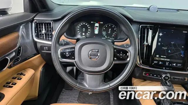 Volvo S90 2019 — Photo 13/20