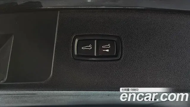 Porsche Cayenne 2019 — Фото 16/20