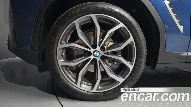 BMW X4 2025 — Фото 5/20