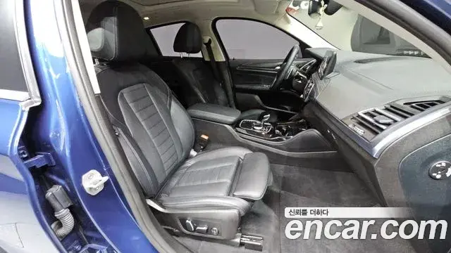 BMW X4 2025 — Фото 11/20