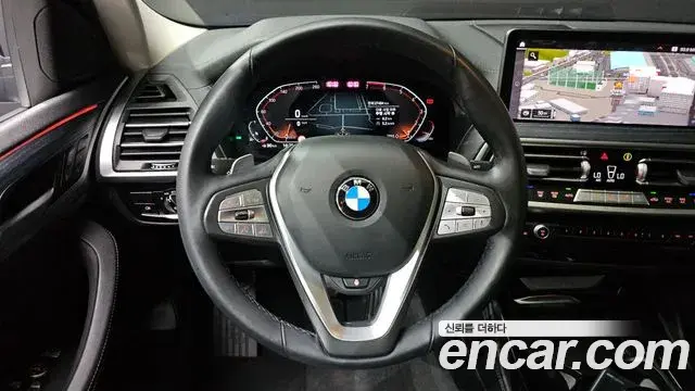 BMW X4 2025 — Фото 13/20