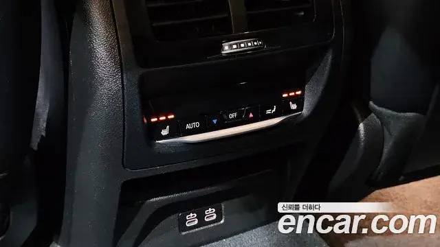 BMW X4 2025 — Фото 19/20