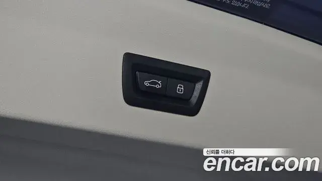 BMW X4 2025 — Photo 24/35