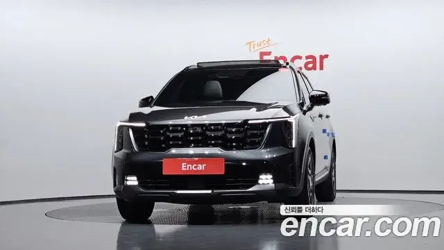 Kia Sorento 2024 — Фото 3/20