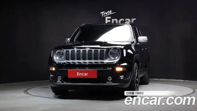 Jeep Renegade 2022 — ფოტო 7/32