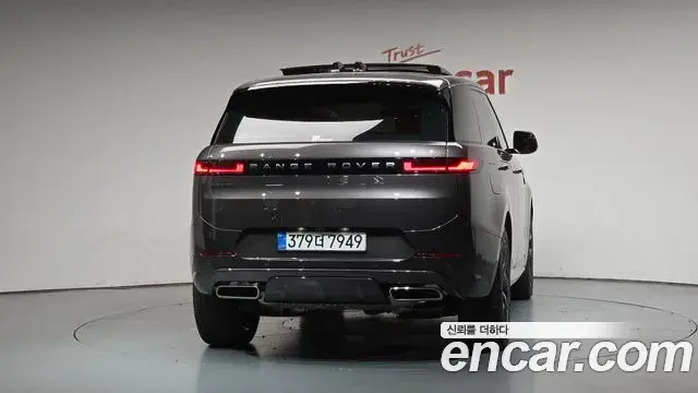 Land Rover Range Rover Sport 2025 — Photo 15/34