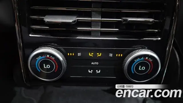 Land Rover Range Rover Sport 2025 — Photo 16/34