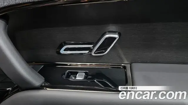 Land Rover Range Rover Sport 2025 — Photo 18/34