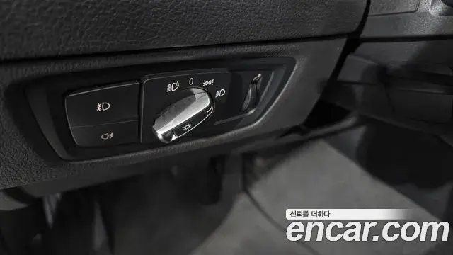 BMW 1 Series 2018 — ფოტო 9/31