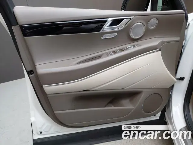 Genesis GV80 2022 — ფოტო 8/34