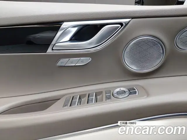 Genesis GV80 2022 — ფოტო 12/34