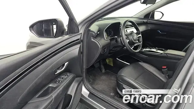 Hyundai The New Tucson 2022 — Фото 10/20