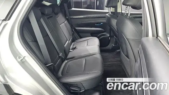 Hyundai Tucson Hybrid 2022 — Photo 25/30