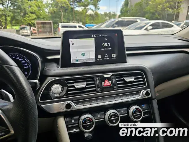 Genesis G70 2019 — Şəkil 8/20
