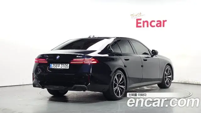 BMW 5 Series 2026 — Şəkil 26/34