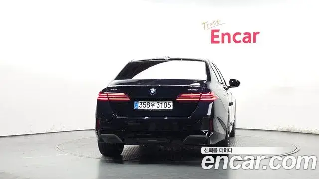 BMW 5 Series 2026 — Şəkil 34/34