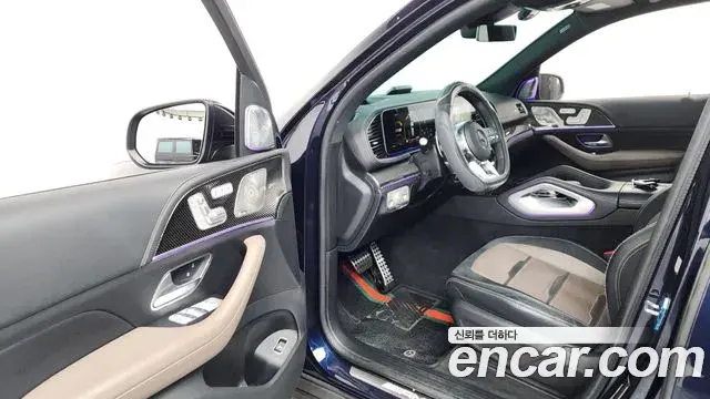 Mercedes-Benz GLE-Class 2021 — Фото 10/20