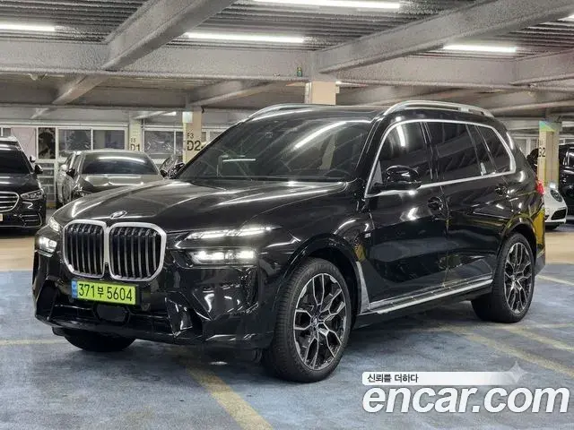 BMW X7 2025 — Photo 11/20