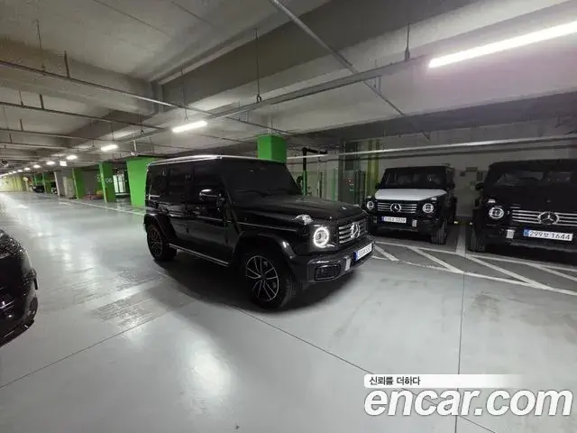 Mercedes-Benz G-Class 2025 — Фото 6/13